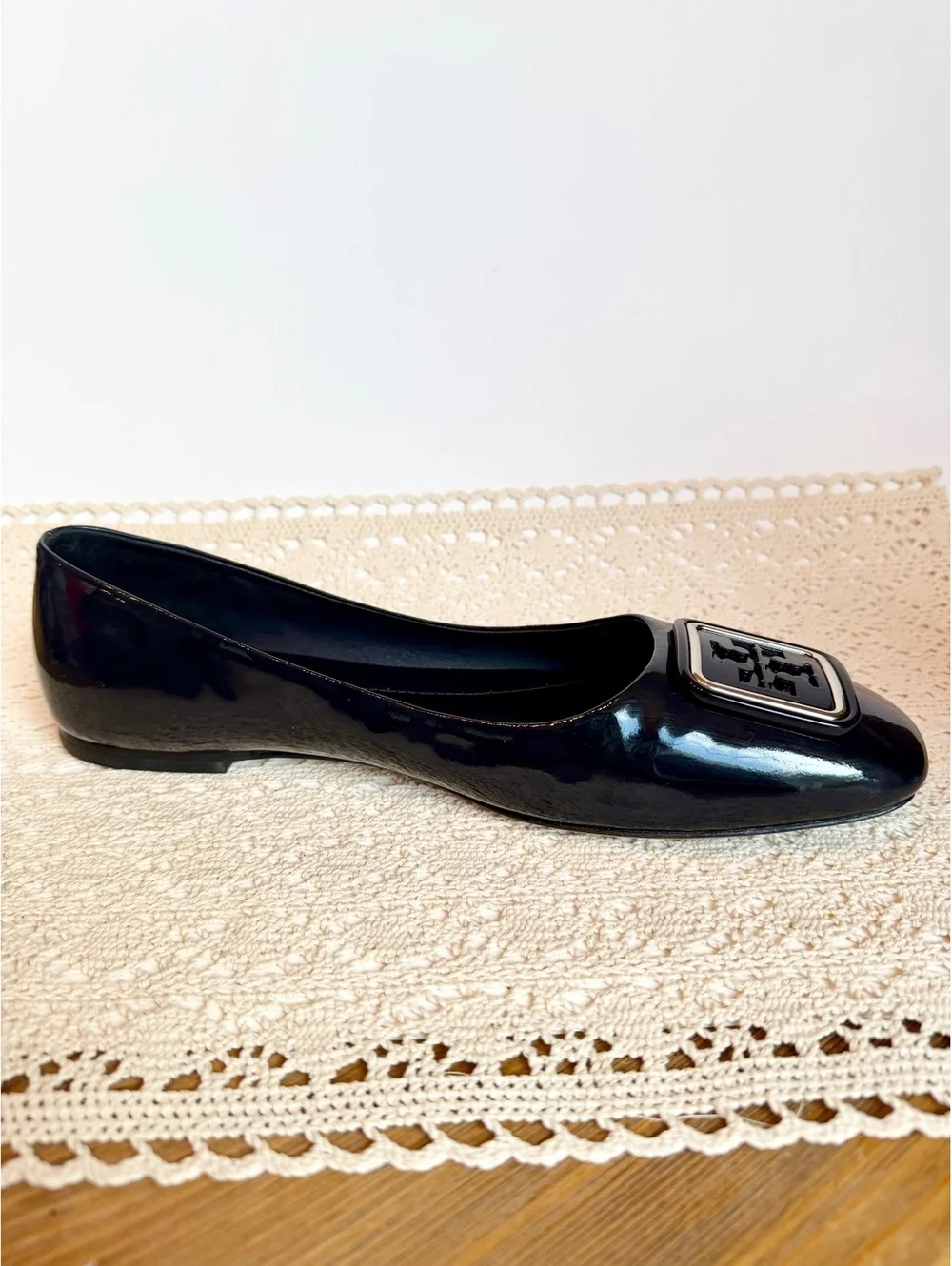 Tory Burch Navy Blue Patent Leather Logo Ballet Flats Women’s Size 10M